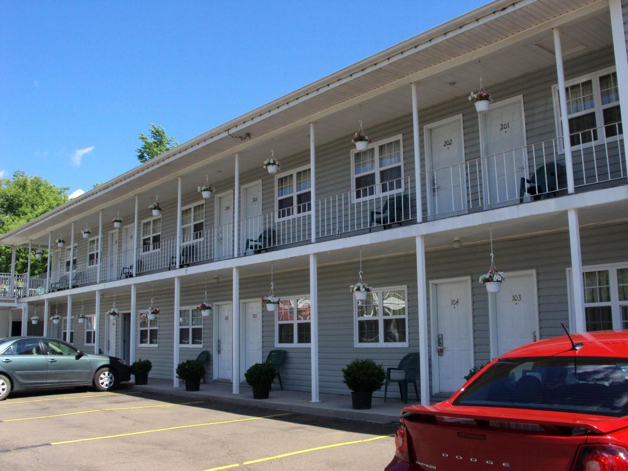Midtown Motel & Suites Moncton Extérieur photo