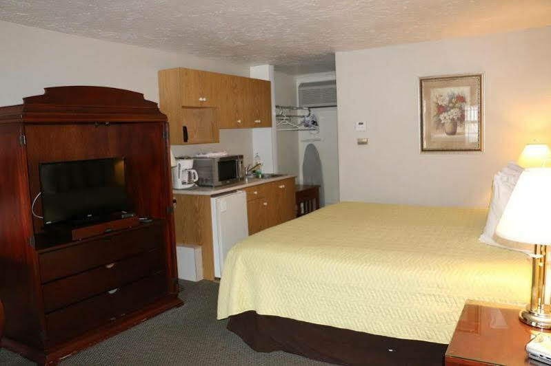 Midtown Motel & Suites Moncton Extérieur photo