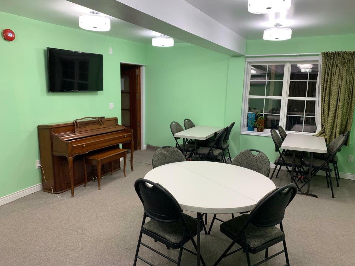 Midtown Motel & Suites Moncton Extérieur photo